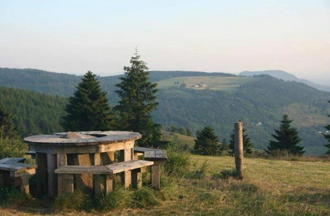 Gite De Montagne Au Pied Du Champ Du Feu Belmont  Exterior foto